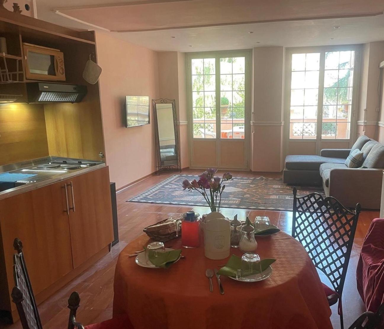 La Villa Di Roma Εξωτερικό φωτογραφία